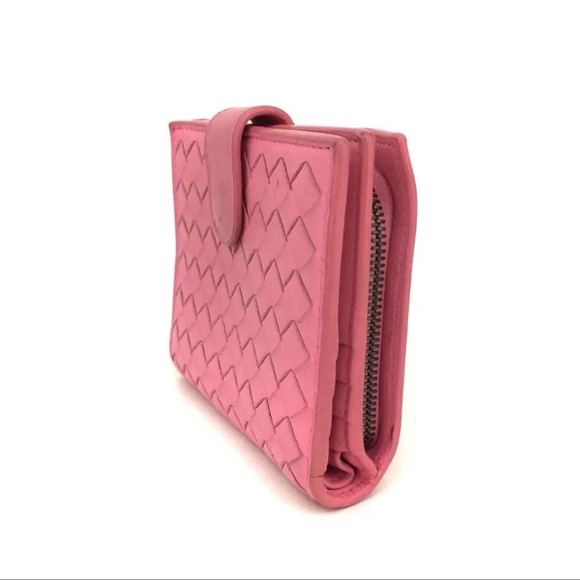 Bottega Veneta Intrecciato Lambskin Compact Wallet - Picture 3 of 7